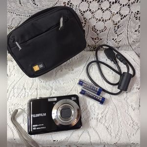 Fujifilm Finepix AX655 16 MP with extra batteries, case and charging cord